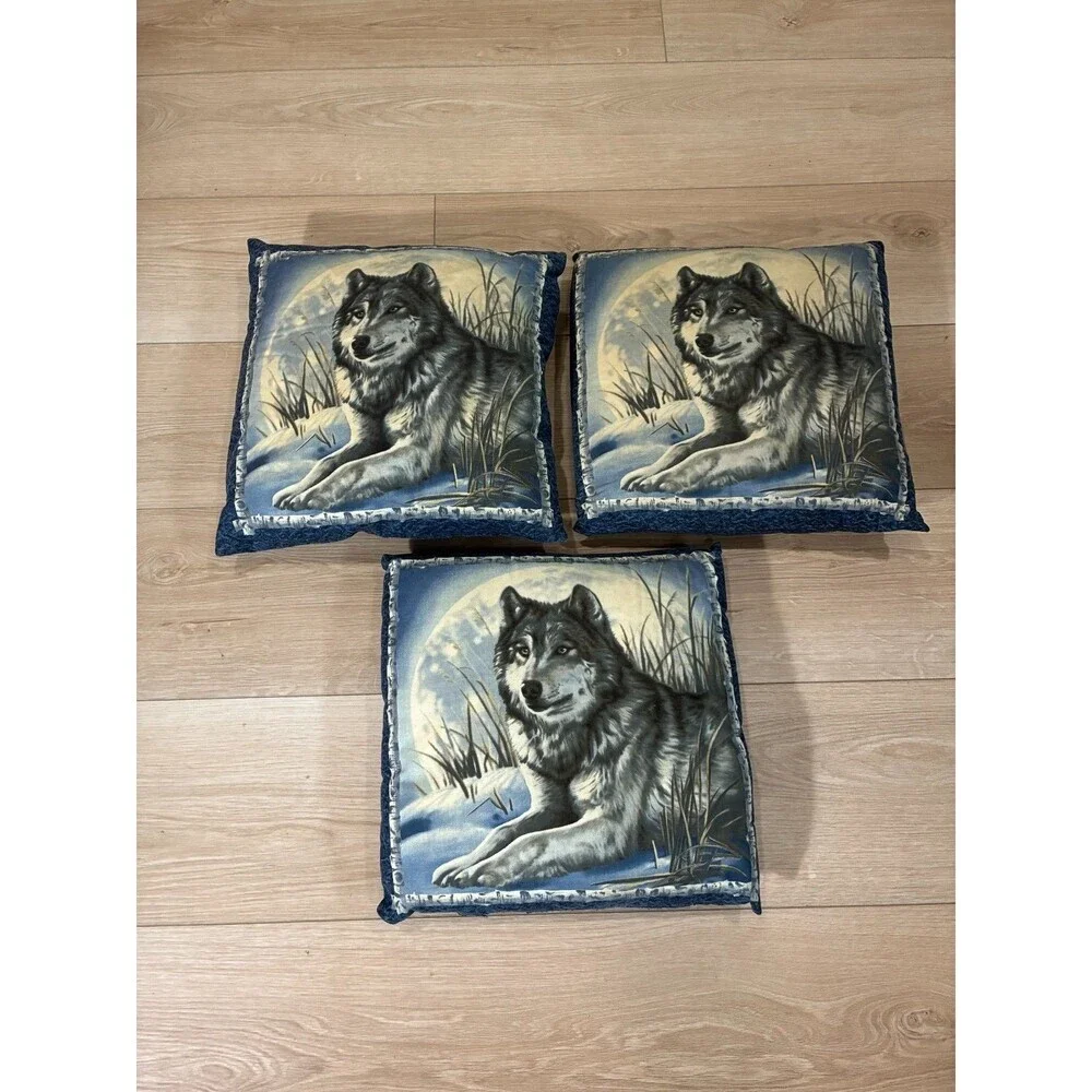 3 PC Set Wolf & Full Moon Accent Pillows with Blue Tassels 14